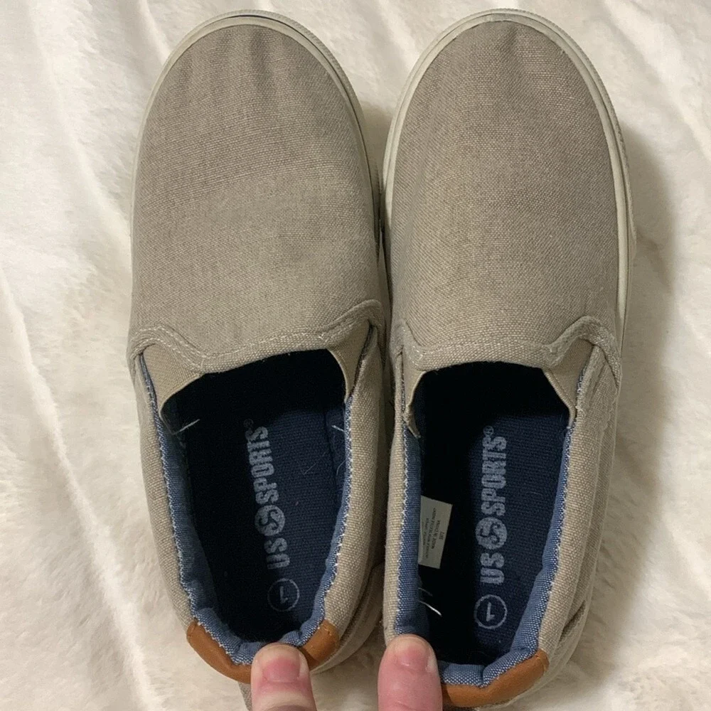 US Sports Kids‎ Boys Canvas Slip On Sneakers Tan Brown Size 1